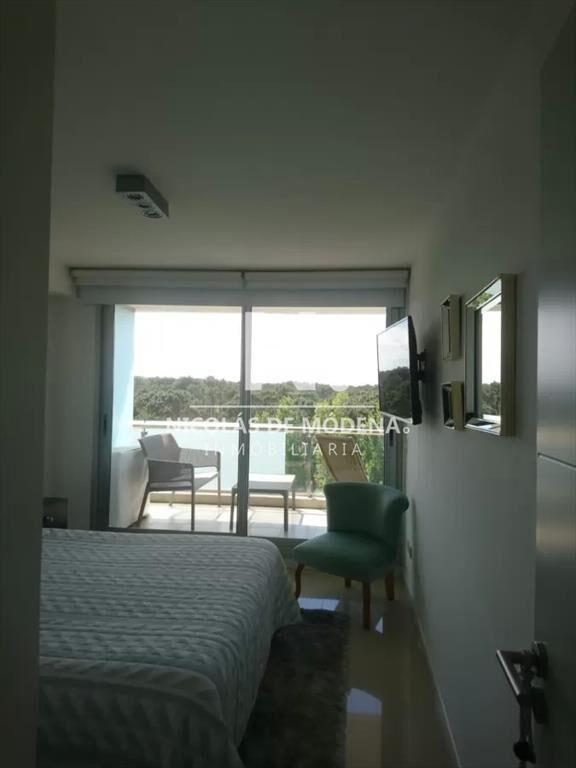 Vende apartamento de 2 dormitorios en Roosevelt,