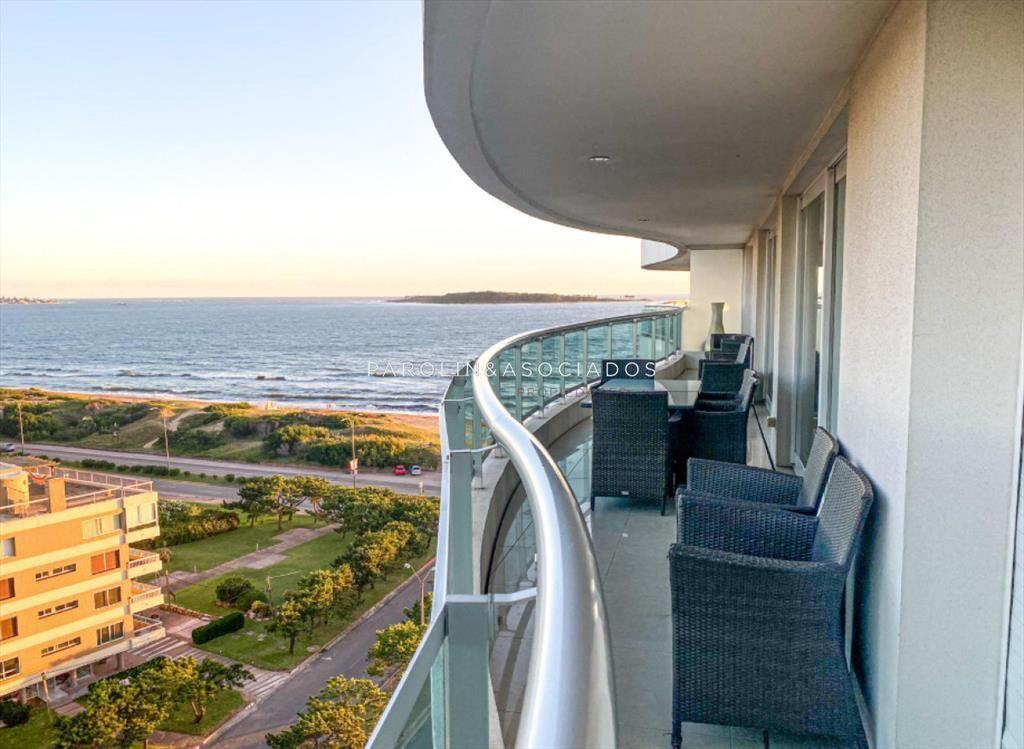 Apartamento en venta de 4 dormitorios mas de en