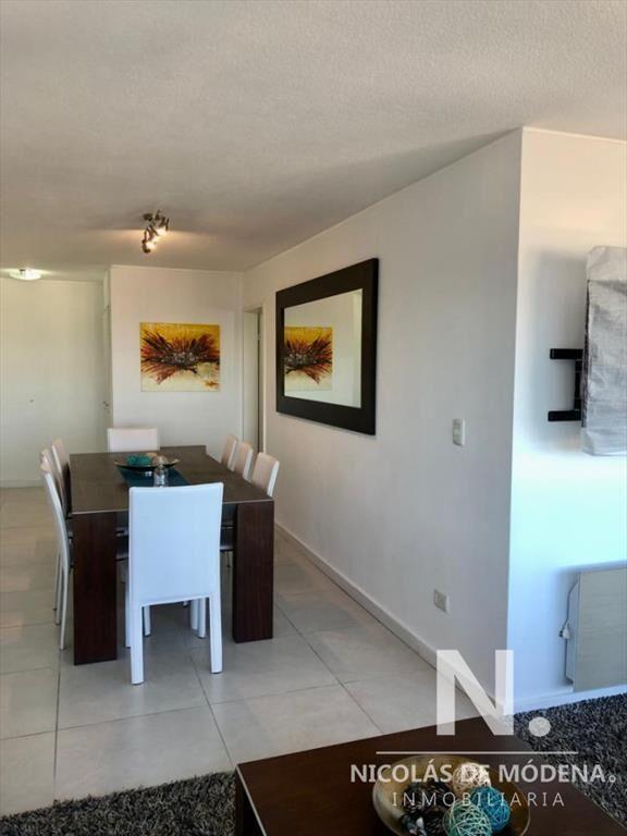 Apartamento reciclado de 2 dormitorios a metros del mar