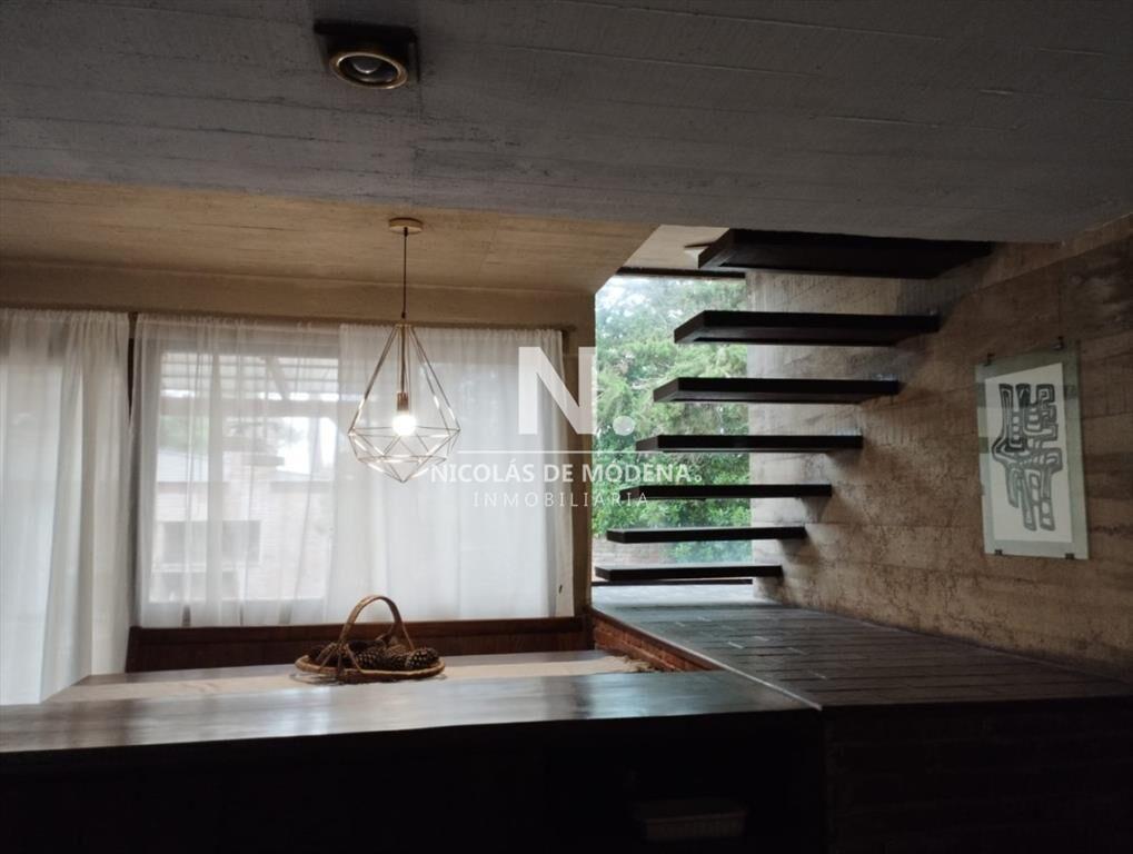 Alquiler de casa en el barrio de San Rafael de 4 dormitorio