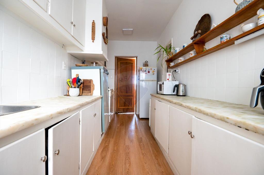VENTA apartamento VILLA BIARRITZ, 3 dorm. serv. gj