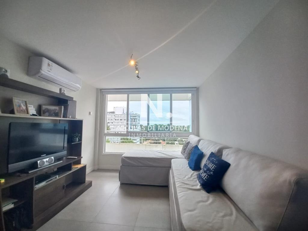 Vende apartamento de 1 dormitorio en greenlife , Punta del
