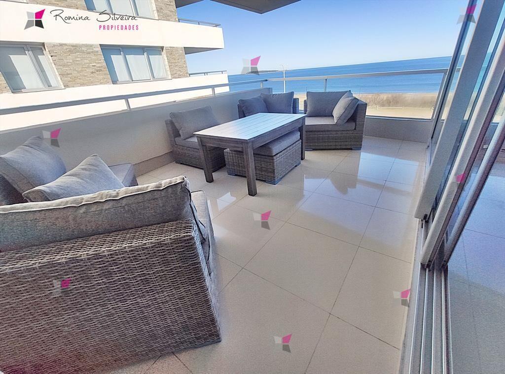 VENTA DE APARTAMENTO DE 3 DORMITORIOS EN EDIFICIO LUMIERE P