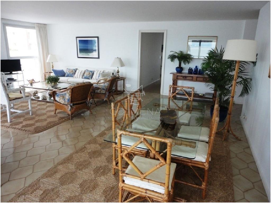 Apartamento en Venta - Edificio Brioni, Punta del