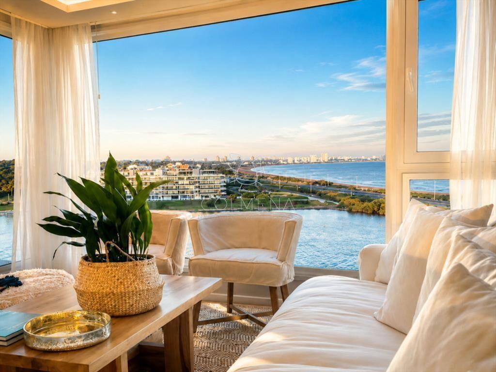 Vende apartamento con vista al mar de 3 suites, en Mansa- P