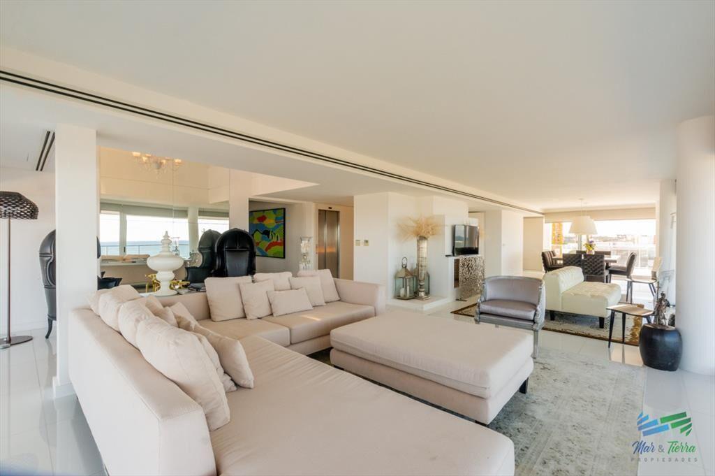 Penthouse duplex 4 dormitorios Playa Brava - del