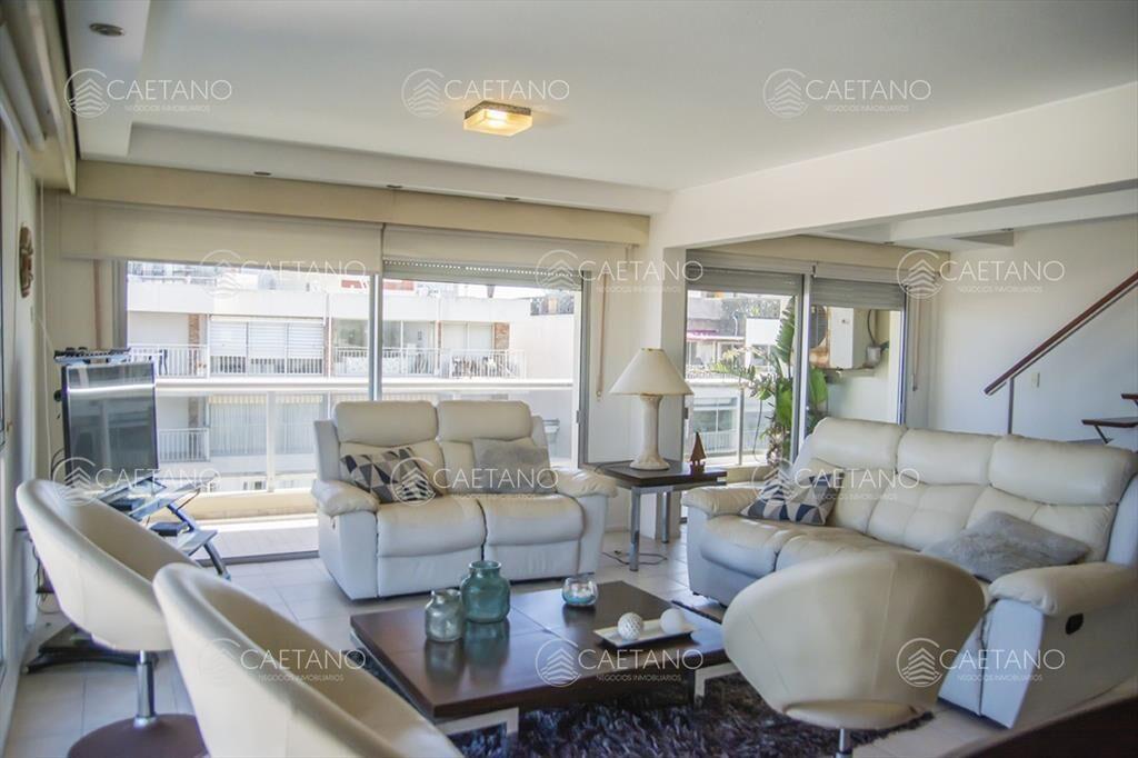 PORTO MARE , PUERTO , Penthouse duplex de 3 en