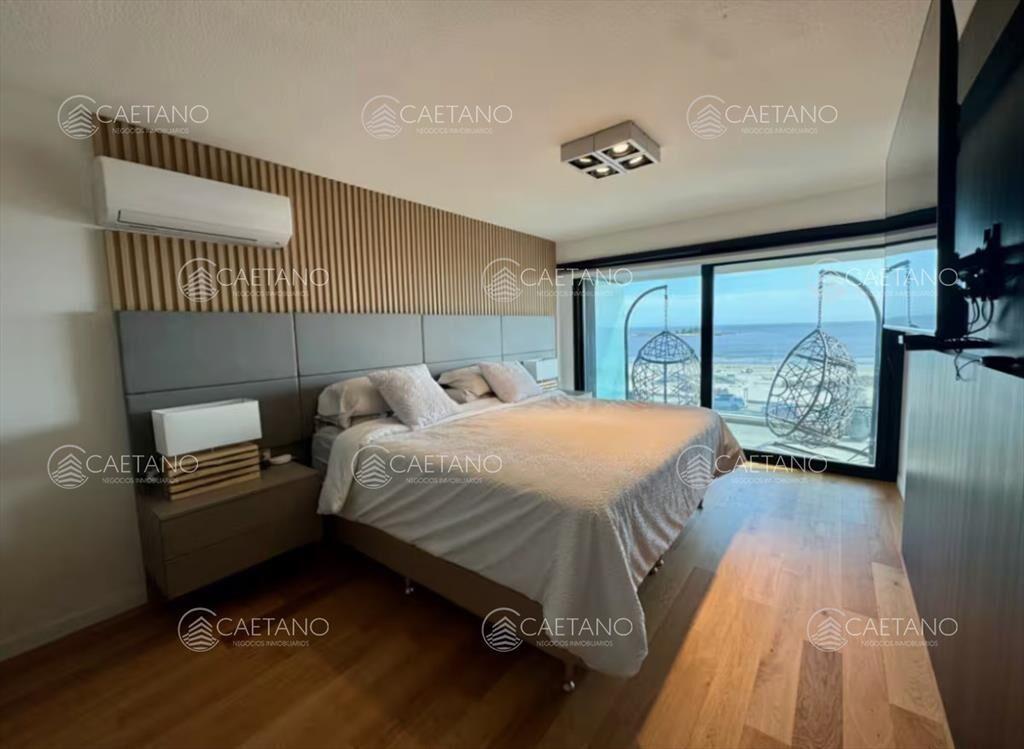 Venta apartamento 4 dormitorios - Malvin,