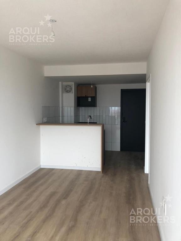 Apartamento de 1 dormitorio en alquiler en Cordón - 1303