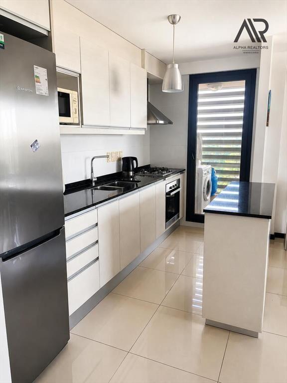 Apartamento en venta c/ cochera en Cantegril