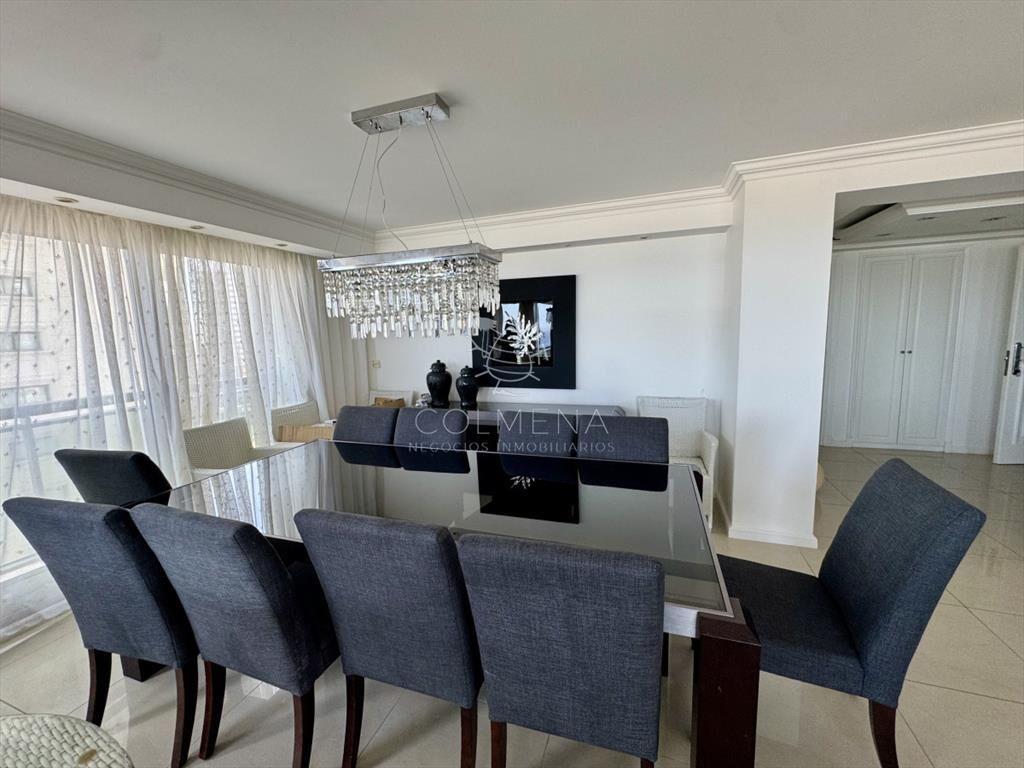 Apartamento en Alquiler frente al mar full