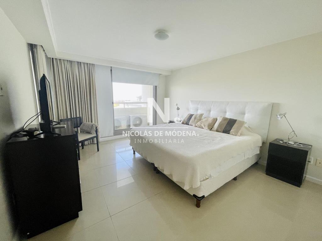 Vende apartamento en Imperiale, Punta del Este