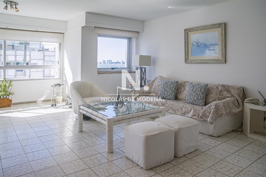 Apartamento en Venta de 2 dormitorios en , Punta