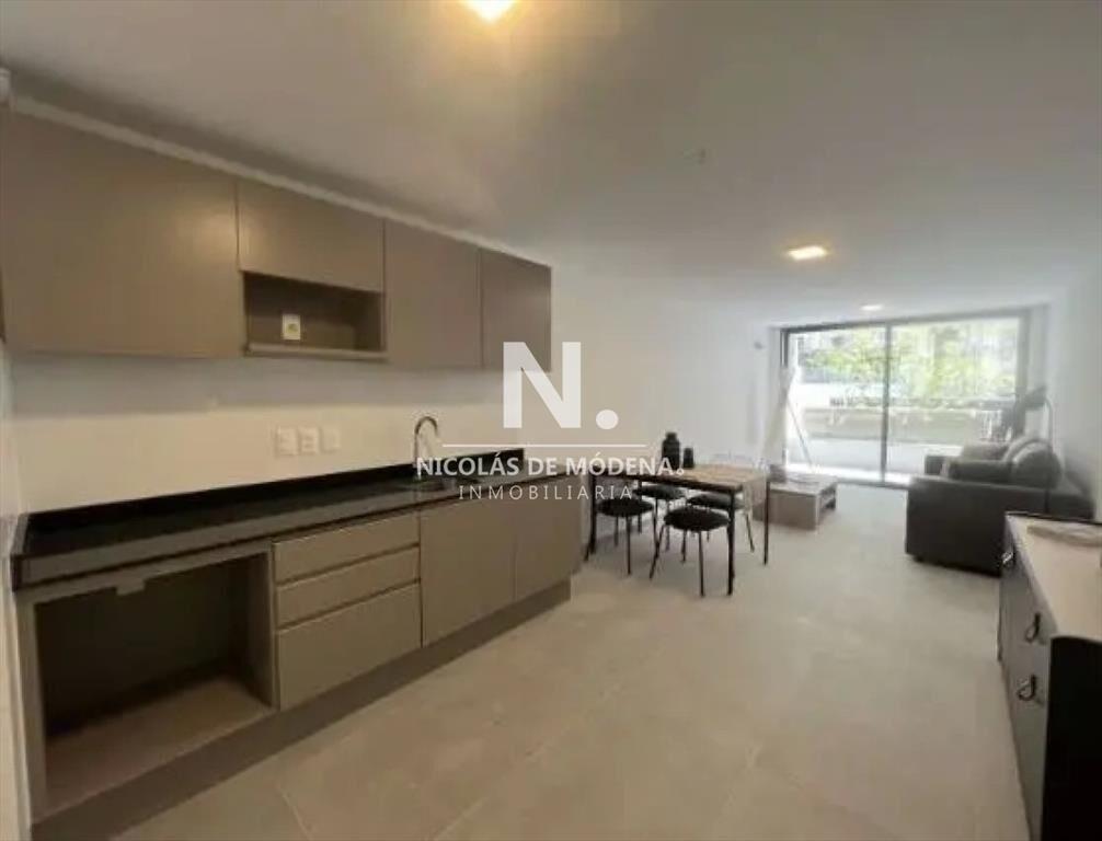 Apartamento de 1 Dormitorio a tan solo 200 m de -
