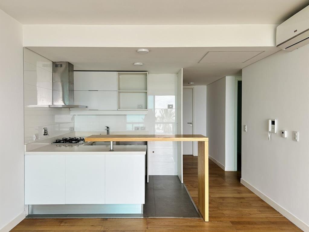 ALQUILER APARTAMENTO EN FORMUM 2 DORMITORIO CON 2 GARAJE
