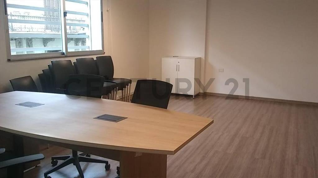 Venta o Permuta Piso 15 oficinas,5 cocheras en Ciudad Vie...