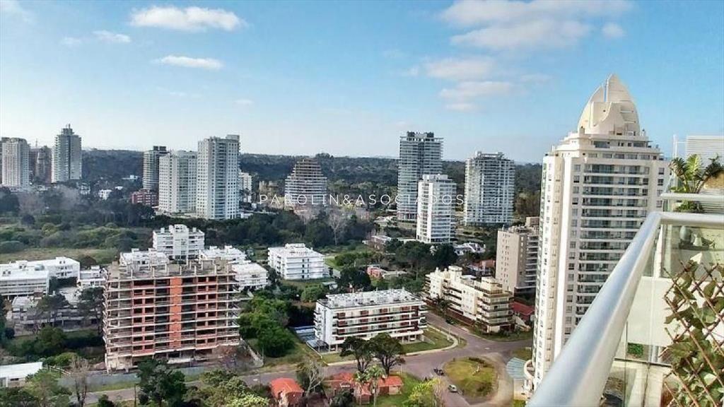 Apartamento en venta en Icon Brava tower, Punta