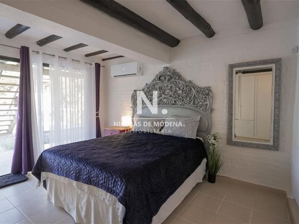 Vende casa en Arenas de Jose ignacio de 3 en con
