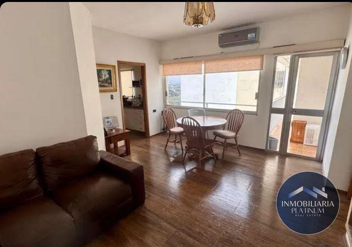 Apartamento en venta c/ cochera en Pocitos Nuevo