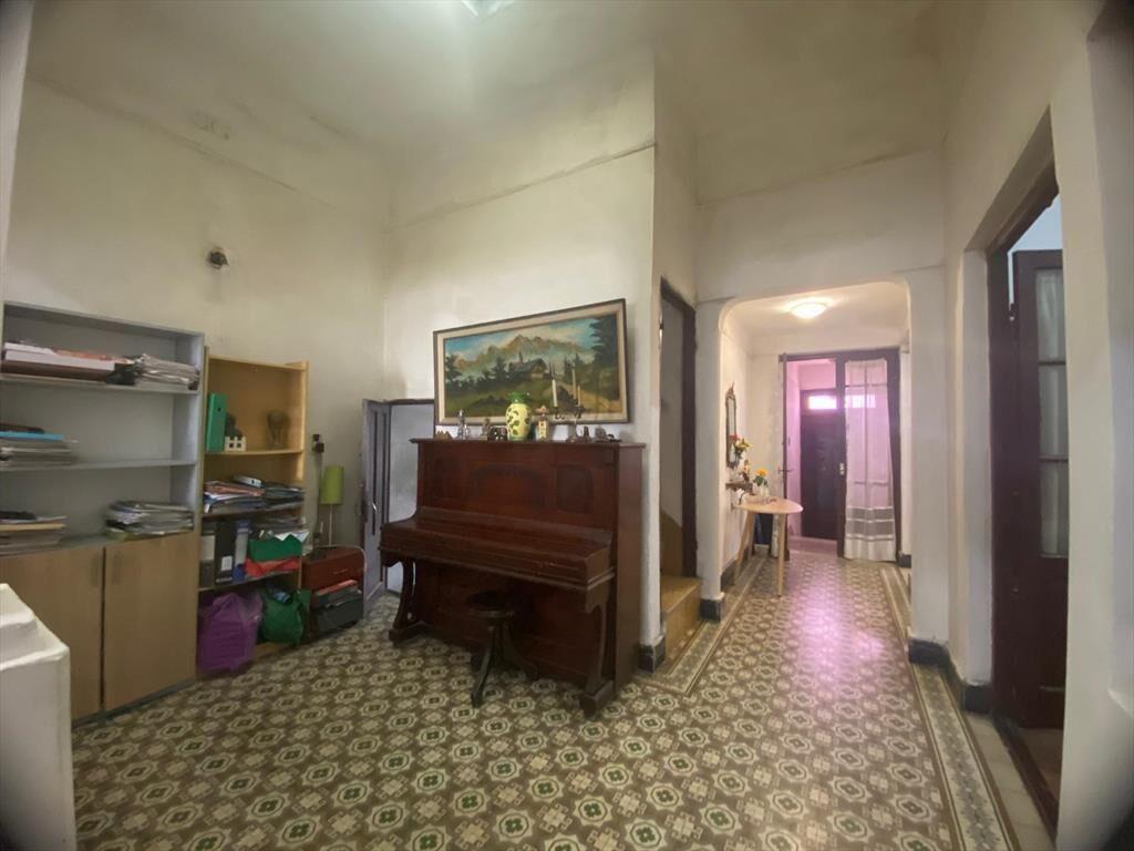 Venta de Casa Padrón único de 4 dormitorios y garaje en Jac