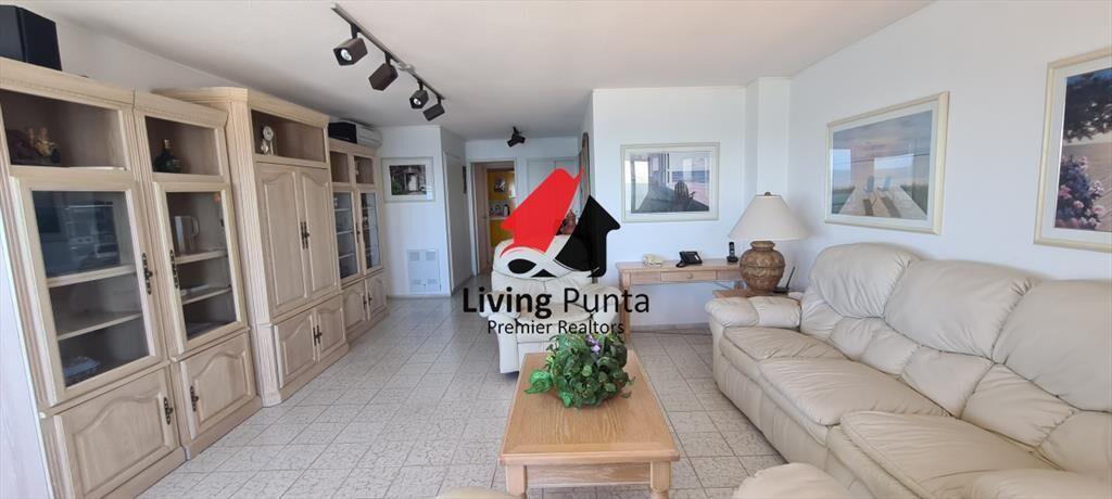 Apartamento en OPORTUNIDAD!!