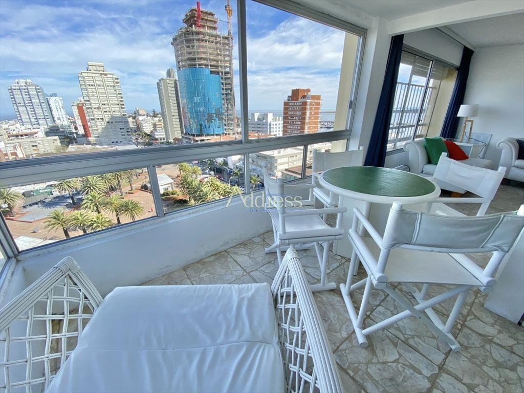 Apartamento en Peninsula, 3 dormitorios