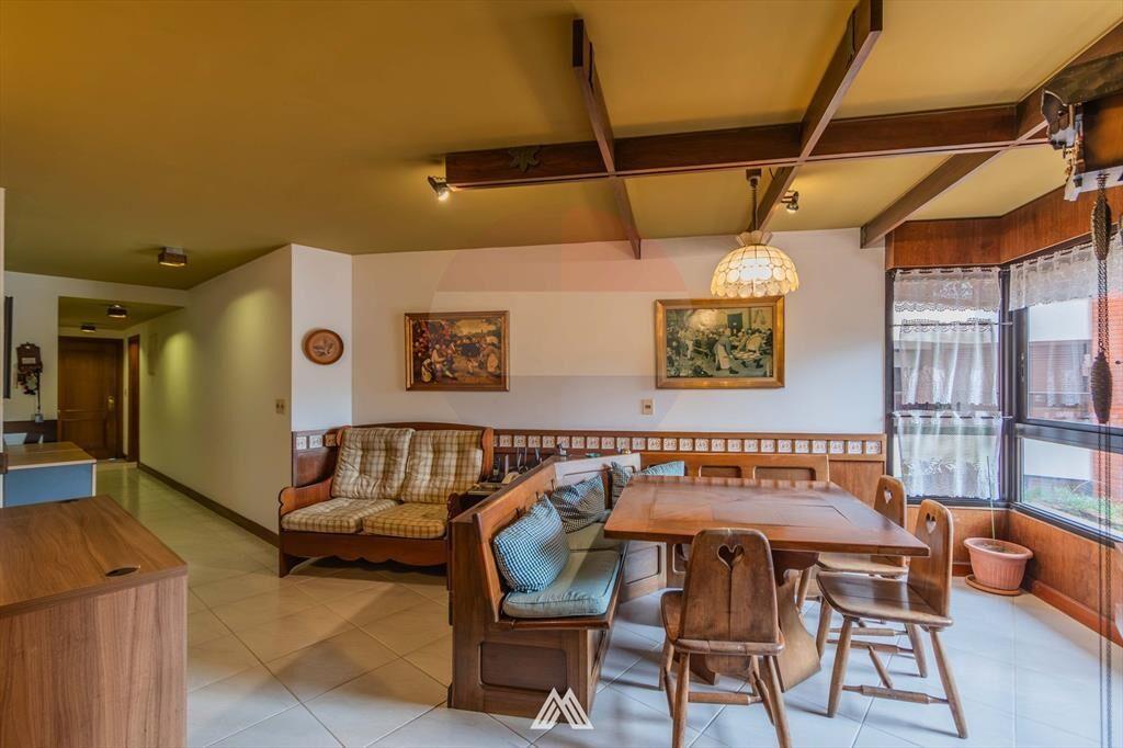 VENTA, primera linea, 3 suites.