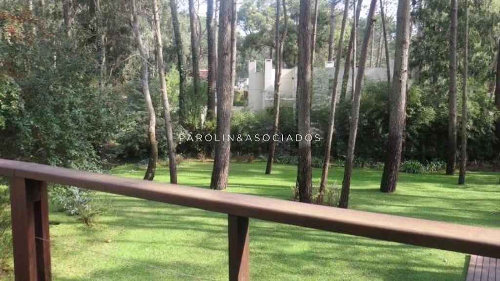 Casa en venta de 4 dormitorios en Solanas Country