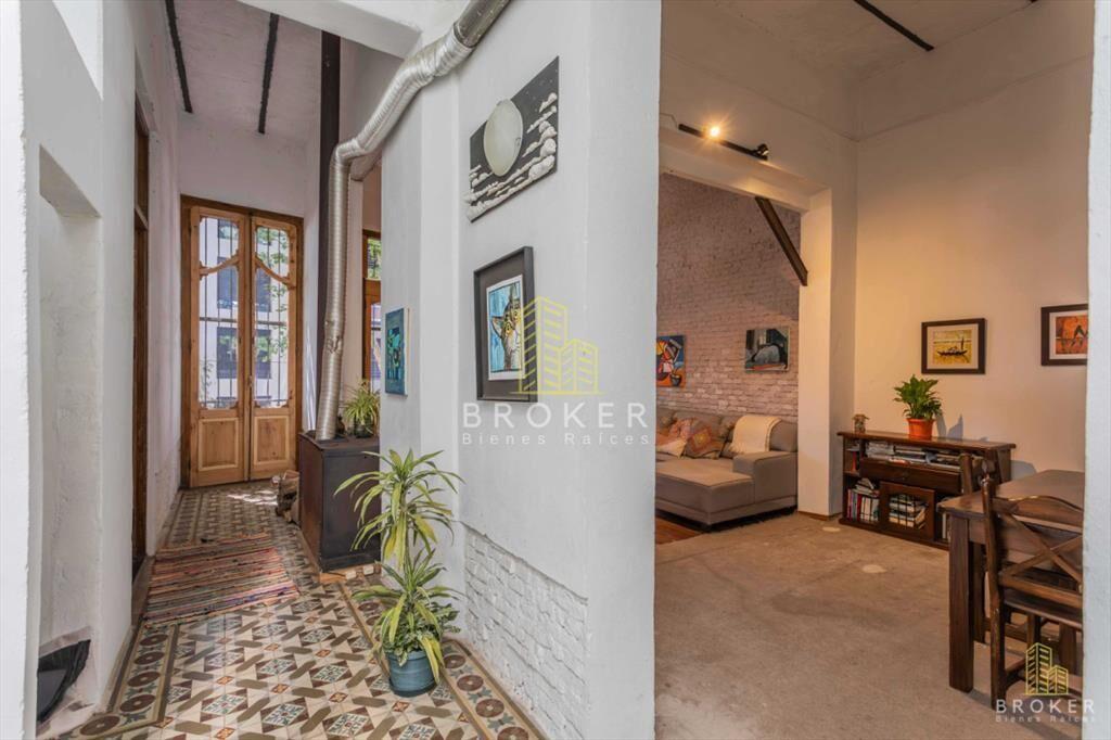 Venta Casa en Centro Montevideo, 4 dormitorios y
