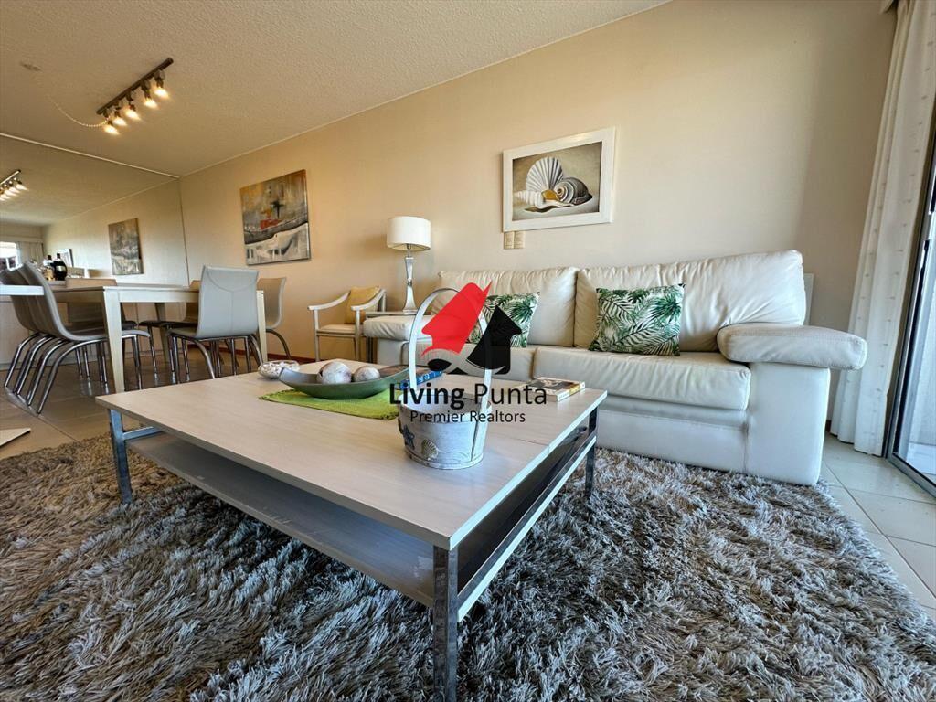 Apartamento de 2 dormitorios en alquiler y venta