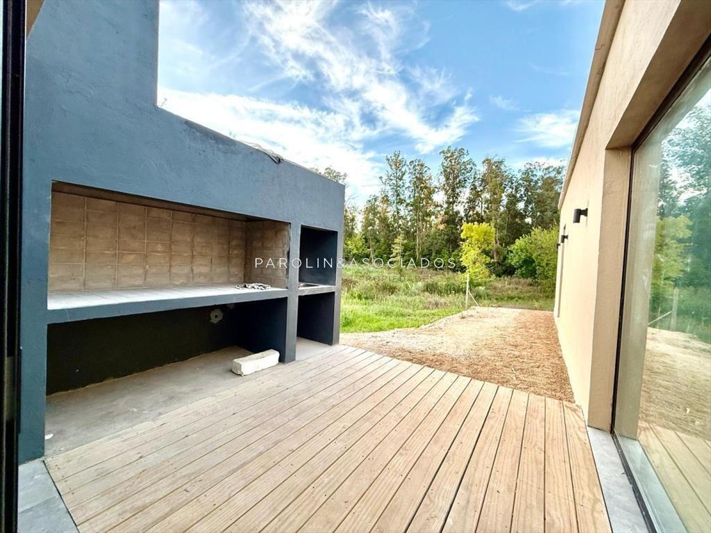 Casa en venta de 2 dormitorios en La Barra, Punta