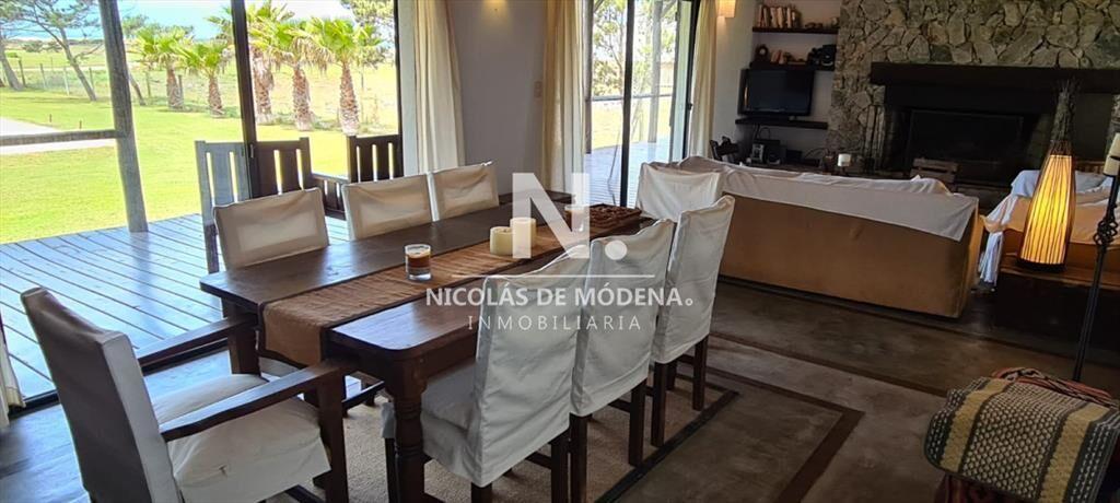 Casa en venta en jose ignacio- 4 dormitorios
