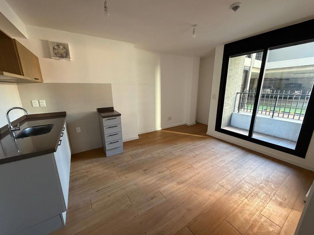 Alquiler de Apartamento en Felipe Sanguinetti con 1 dormitor