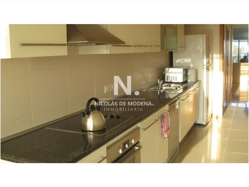 Vende Apartamento en Brava - Punta del Este de 3