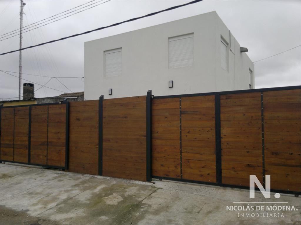Venta de Duplex PH en Barrio San Francisco