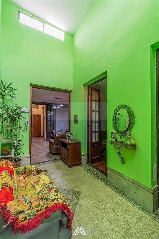 Casa en venta - 4 dormitorios - Garaje - Zona MAM