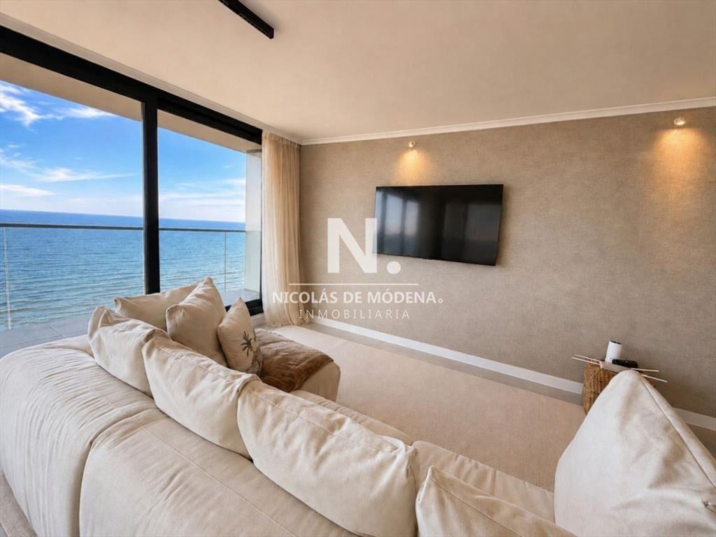 Departamento exclusivo en venta, primera linea de