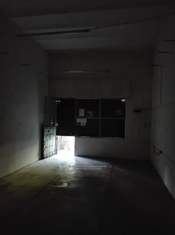 Local comercial en alquiler a metros de Av, Garzón