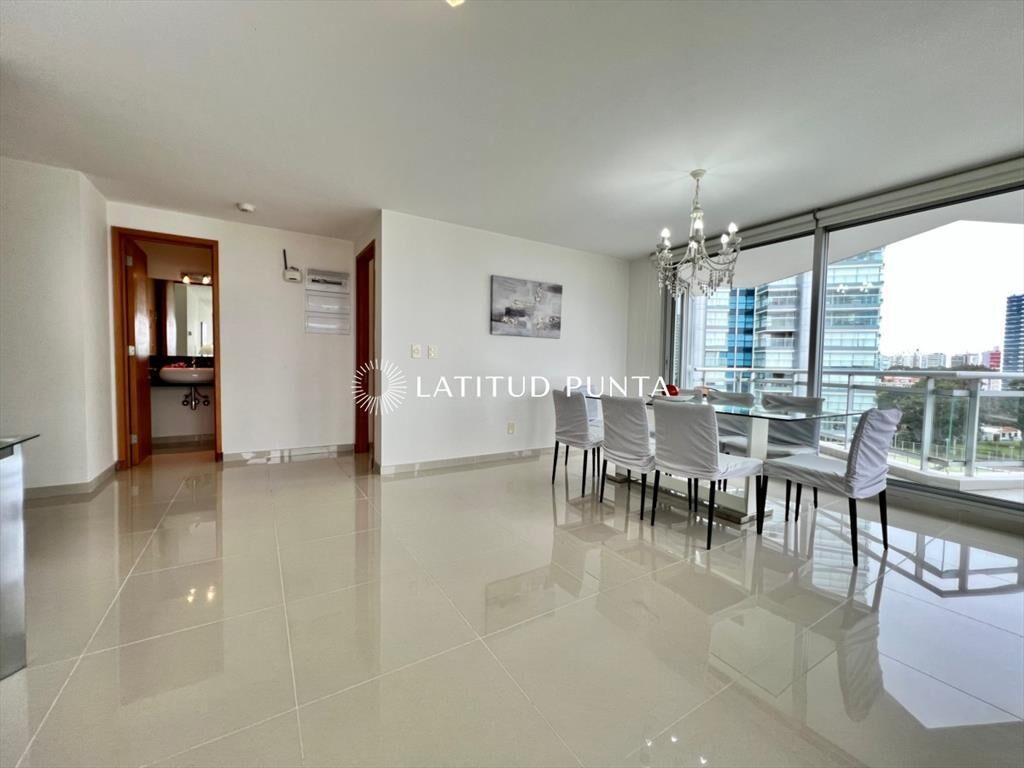 Mansa, apartamento de 3 dormitorios más