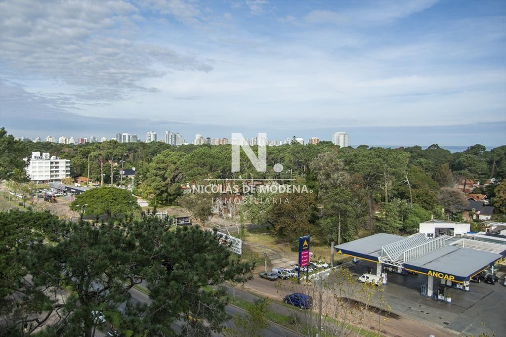 En reconocido complejo sobre Roosevelt, 4 vista