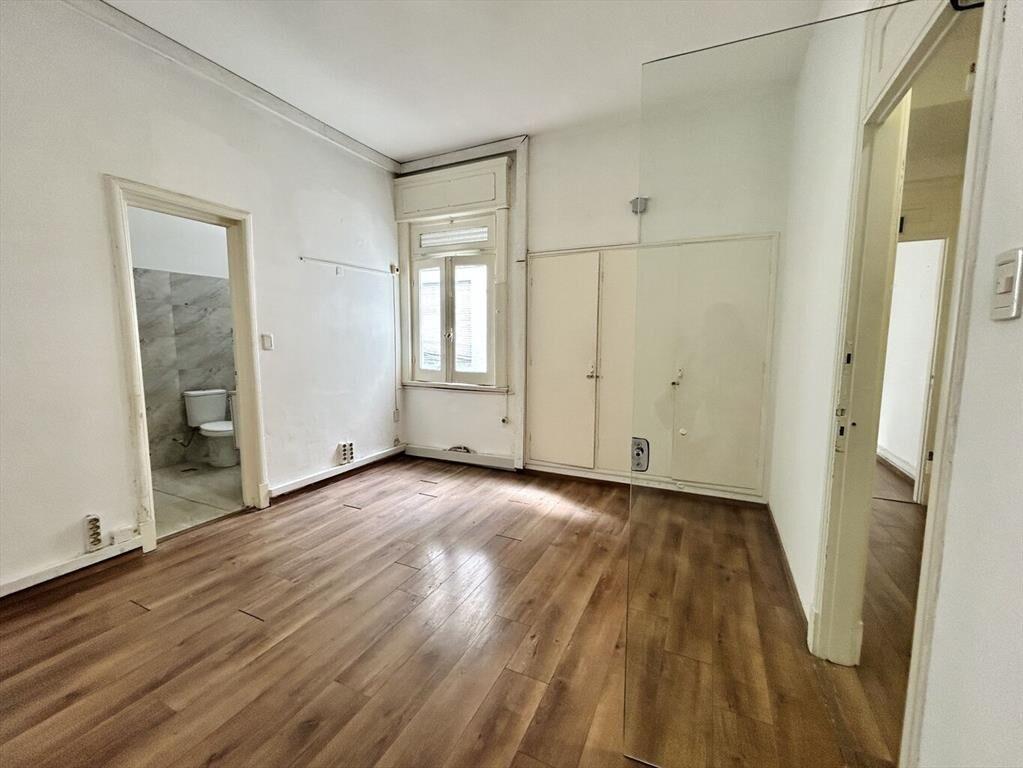 Venta local comercial y oficinas – Padrón único – Bv. Artig