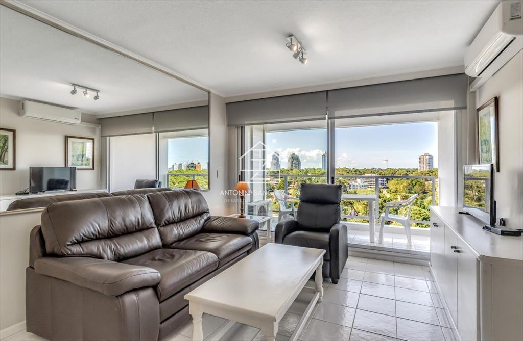 En venta apartamento 2 dormitorios en Complejo