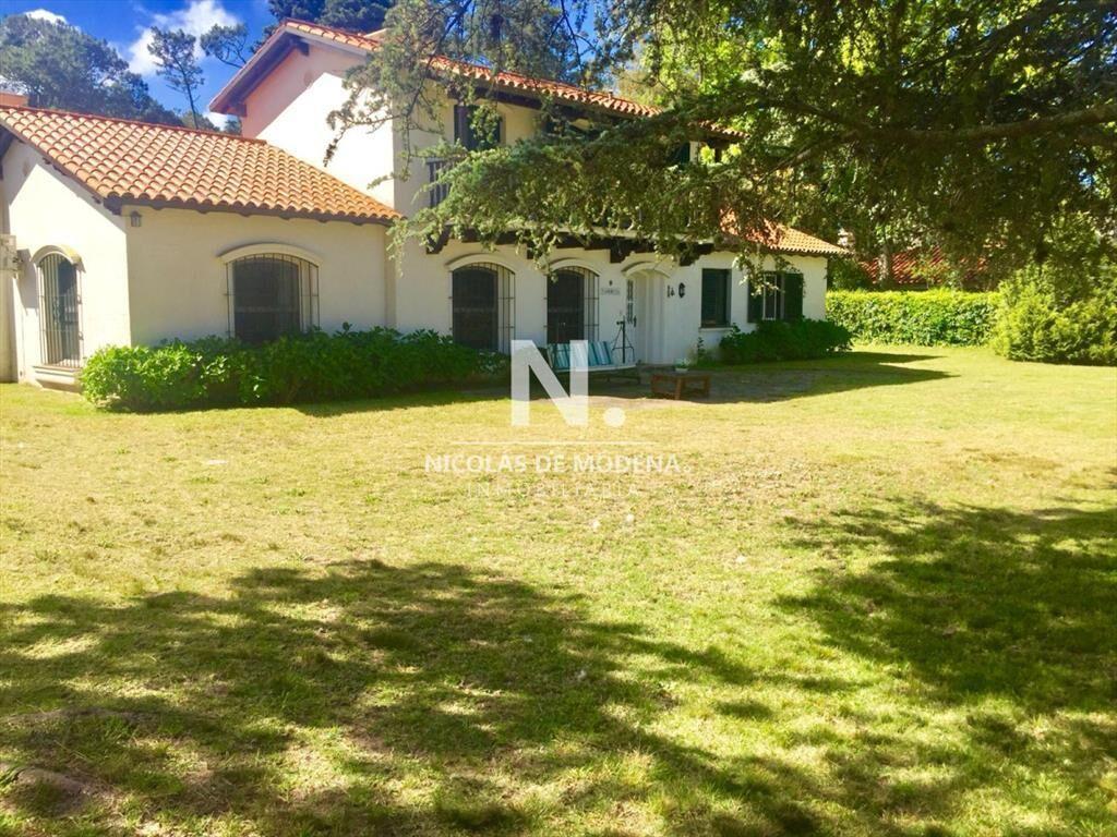 Hermosa casa en zona San Rafael en alquiler