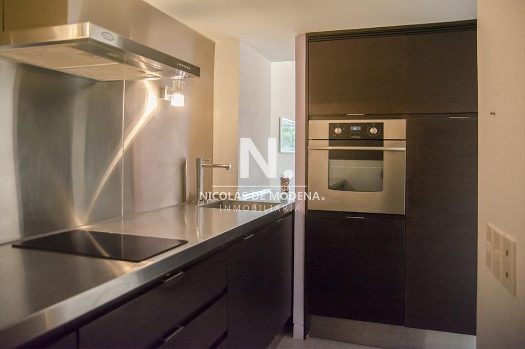Apartamento en venta y alquiler. Playa Mansa 2