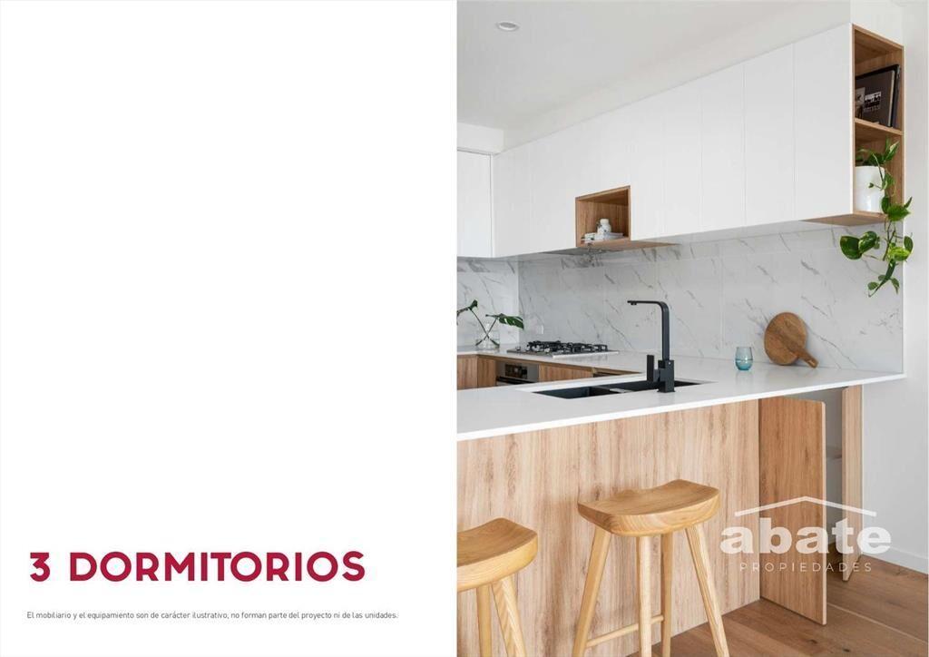 Venta apartamento tres dormitorios en Barrio Sur con terraz