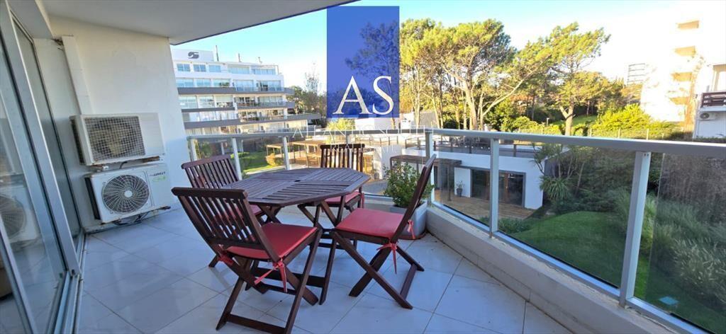 Apartamento 3 dormitorios frente al mar Playa con