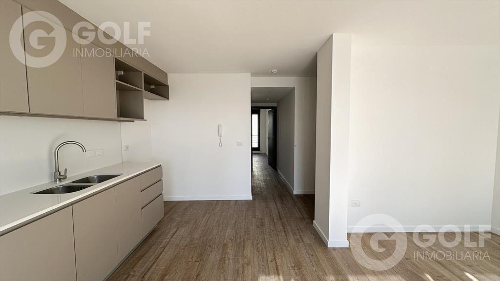 Venta de apartamento de 1 dormitorio con amplia terraza en