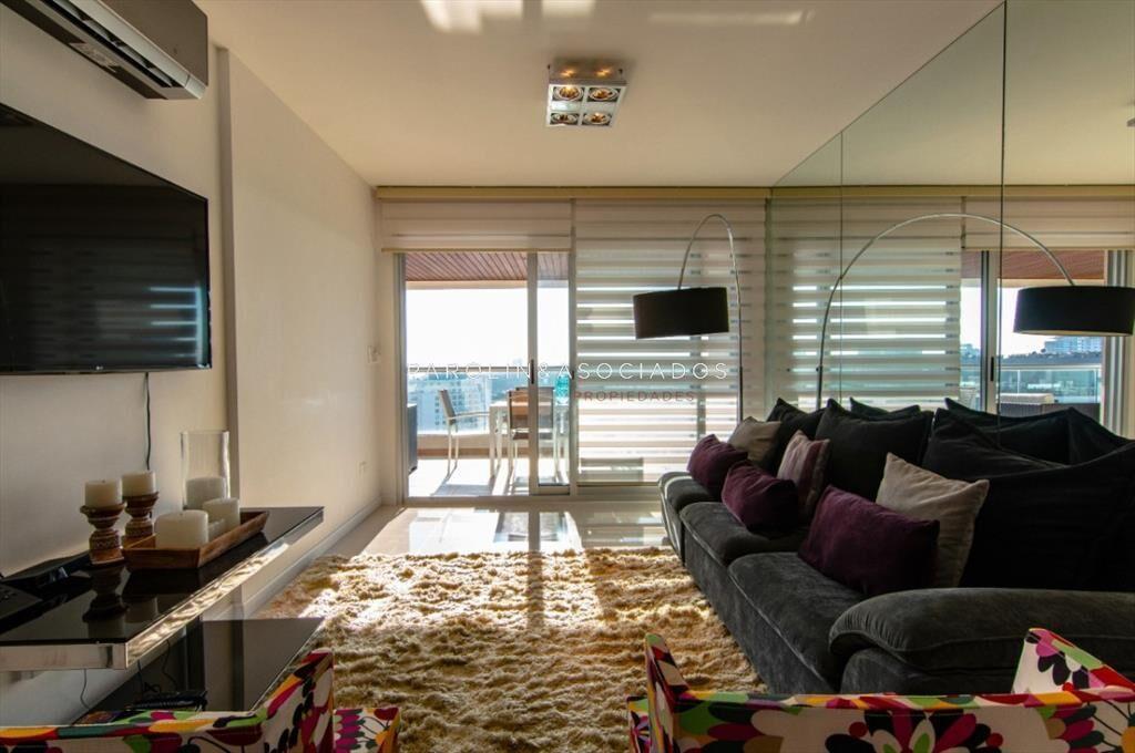Excelente apartamento en venta en Icon Brava del