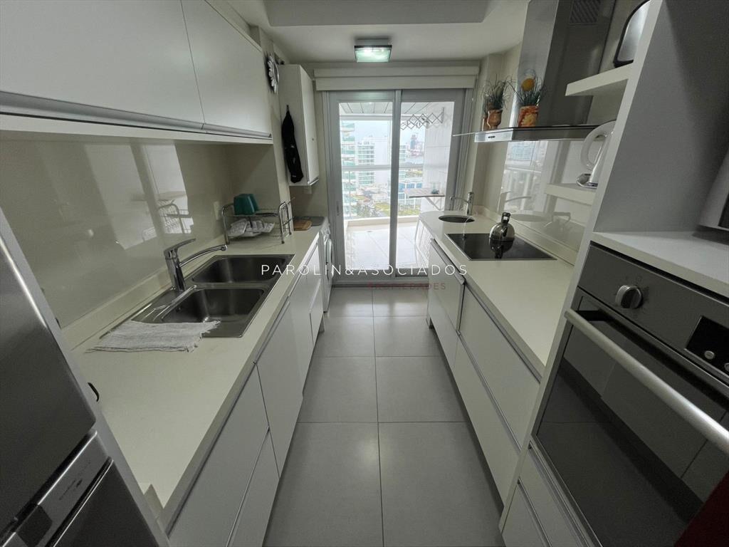 Apartamento en venta de 2 dormitorios en Miami Boulevard To