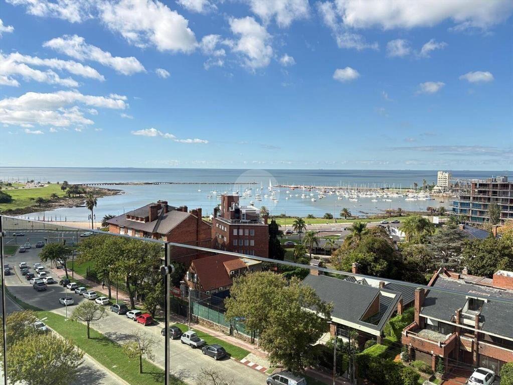 Apartamento Premium en Puerto del Buceo a estrenar
